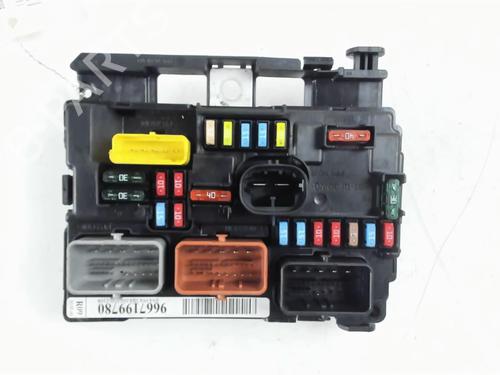 Used Fuse box CITROËN C3 II (SC_) 1.4 HDi 70 (SC8HZC, SC8HR0, SC8HP4) (68 hp) 32138786