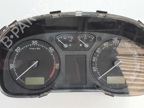 Used Instrument cluster Instrument cluster SKODA OCTAVIA I Combi (1U5) 1.9 TDI (110 hp) 21230477 21230477