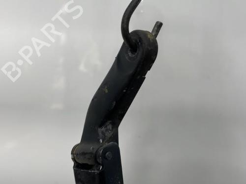 Used Front windshield wiper arm Front windshield wiper arm 21222077 21222077