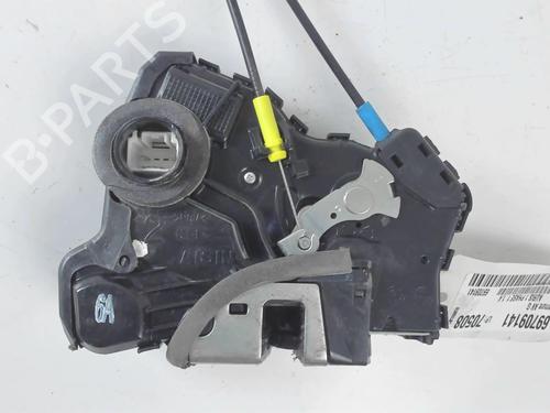 Used Front left lock TOYOTA AURIS (_E15_) 1.4 D-4D (NDE150_, NDE150R) (90 hp) 20446635