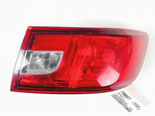 Right taillight RENAULT CLIO IV (BH_) 1.5 dCi 75 | BP20467942C35 