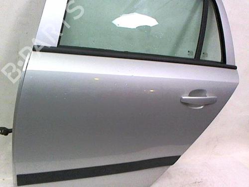 Dør venstre bak OPEL ASTRA H Estate (A04) 1.9 CDTI 16V (L35) | BP20477704C4 