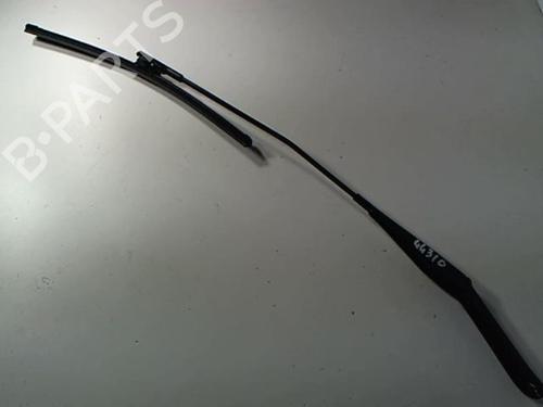 Used Front windshield wiper arm FORD FOCUS II (DA_, HCP, DP) 1.6 TDCi (109 hp) 20412771