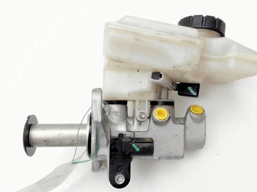 Brake master cylinder CUPRA ATECA (KH7, KHP, KBP) 2.0 TSI 4Drive | BP38101423M77 - Image 3