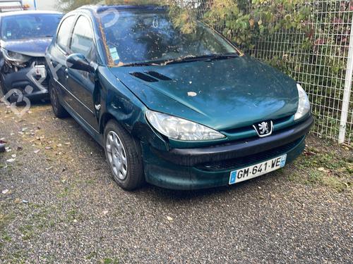 Used Parts PEUGEOT 206 Hatchback (2A/C) 1.4 i (75 hp) 4382585