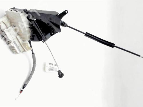 Front left lock MERCEDES-BENZ B-CLASS Sports Tourer (W245) B 180 CDI (245.207) | BP25445250C98 