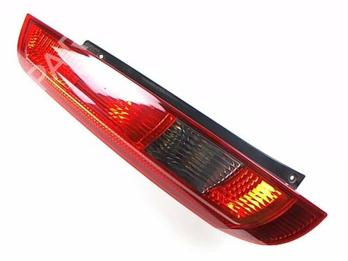 Used Left taillight FORD FIESTA V (JH_, JD_) 1.4 TDCi (68 hp) 20471098