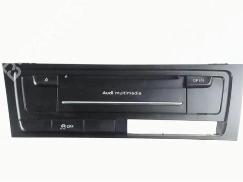 Used Radio AUDI A4 B8 Avant (8K5) 2.7 TDI (190 hp) 30329271