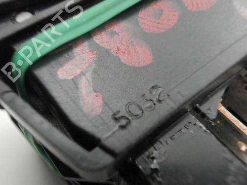 Used Left front window switch Left front window switch PEUGEOT 106 I (1A, 1C) 1.1 (60 hp) 30363784 30363784