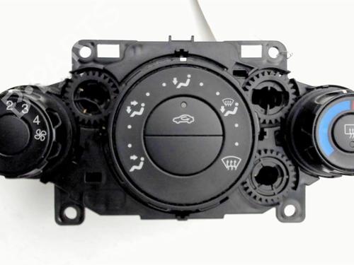 Used Climate control FORD FIESTA VI (CB1, CCN) 1.4 TDCi (70 hp) 22414793