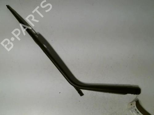 Used Rear windshield wiper arm RENAULT LAGUNA I (B56_, 556_) 1.9 dTi (B56J) (98 hp) 20475624