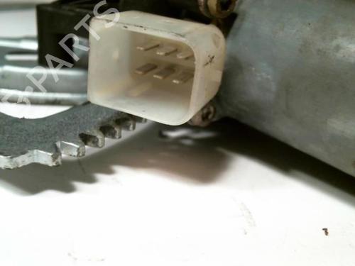 Used Front right window mechanism Front right window mechanism MERCEDES-BENZ C-CLASS (W202) C 200 CDI (202.134) (102 hp) 20411543 20411543