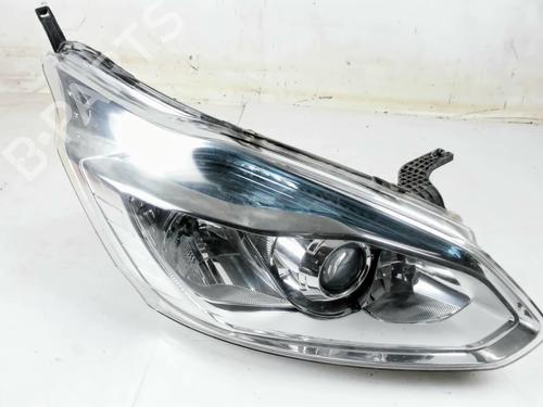Used Right headlight FORD TRANSIT CUSTOM V362 Van (FY, FZ) 2.2 TDCi (125 hp) 31679514