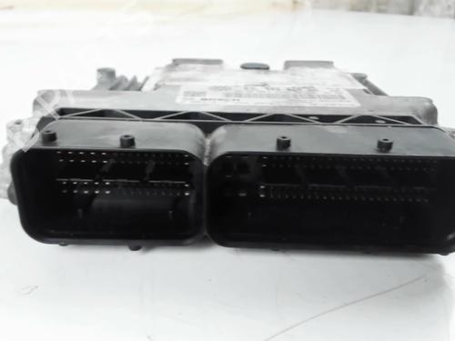 Used Engine control unit (ECU) Engine control unit (ECU) VW EOS (1F7, 1F8) 2.0 TDI 16V (140 hp) 32138744 32138744