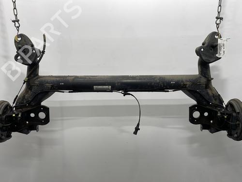 Used Rear axle FORD FIESTA V (JH_, JD_) 1.4 TDCi (68 hp) 31871793