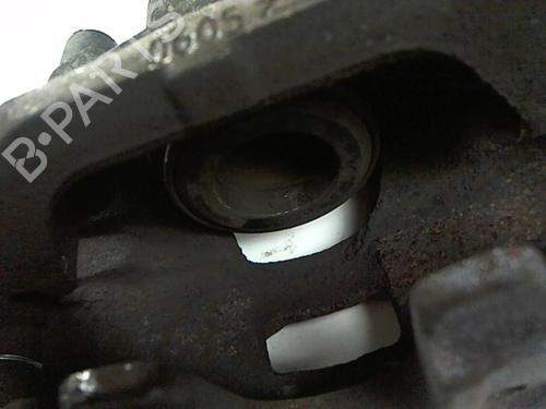 Used Right front brake caliper Right front brake caliper SAAB 9-3 Convertible (YS3F) 1,8t (150 hp) 21234991 21234991