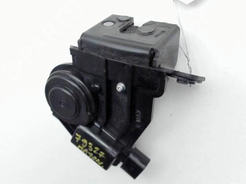 tailgate-lock-toyota-prius-plus-_w4_-2011-32786905 main image