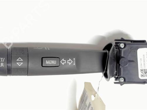 switch-chevrolet-orlando-j309-20-d-20941129-2010-20470019 main image