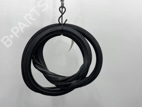Used Rubber door seal SEAT LEON (1P1) 2.0 TDI 16V (140 hp) 20389080