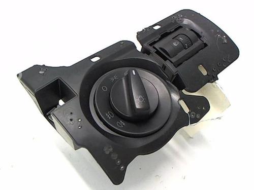 Headlight switch SKODA ROOMSTER (5J7) 1.9 TDI | BP21231582I24