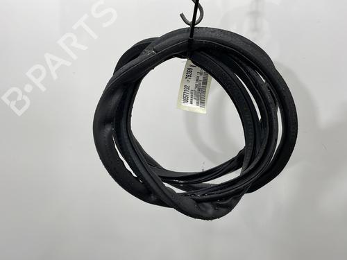 Used Rubber door seal AUDI A4 B7 Avant (8ED) 1.9 TDI (116 hp) 27163581