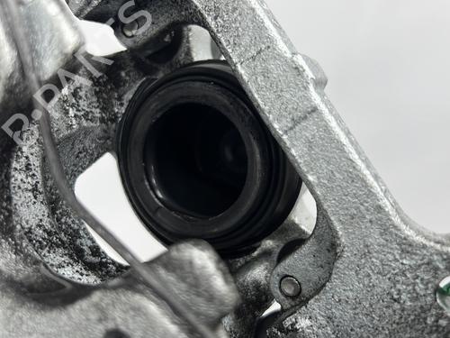 Left front brake caliper TOYOTA YARIS (_P21_, _PA1_, _PH1_) 1.5 Hybrid (MXPH10, MXPH11) | BP32094572M105 