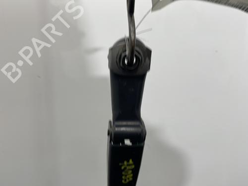 Used Front windshield wiper arm Front windshield wiper arm MERCEDES-BENZ S-CLASS (W220, V220) S 320 CDI (220.026, 220.126) (197 hp) 31817480 31817480