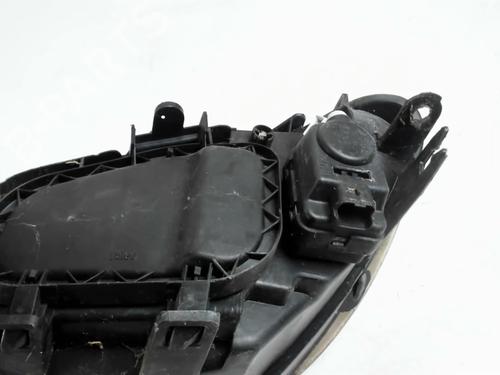 Right headlight PEUGEOT 206 SW (2E/K) 1.4 | BP29976557C29 