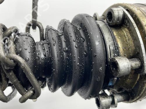 Used Right front driveshaft Right front driveshaft VW BORA Variant (1J6) 1.9 TDI (101 hp) 31139207 31139207