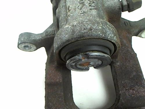 Used Right rear brake caliper Right rear brake caliper VW TOURAN (1T3) 1.6 TDI (105 hp) 20444378 20444378
