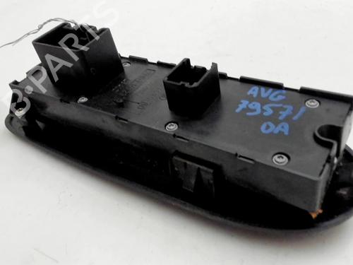 Used Left front window switch Left front window switch 38675136 38675136