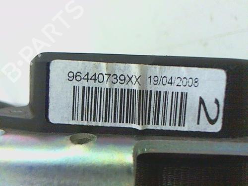 Rear right belt tensioner PEUGEOT 407 SW (6E_, 6D_) 2.0 HDi 135 | BP20467009C90 