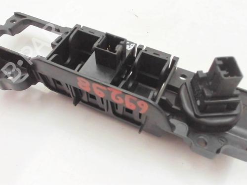Used Warning switch NISSAN NV200 Van 1.5 dCi 90 (M20, M20N, M20M) (90 hp) 20401002