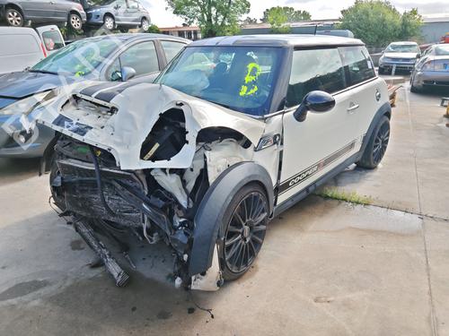Used Parts MINI MINI (R56) Cooper (120 hp) 4429945