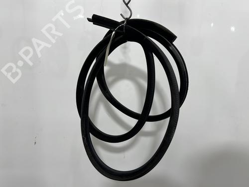 BP32736024C142 main image