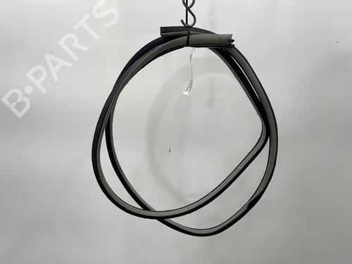 Used Rubber door seal TOYOTA YARIS (_P9_) 1.0 VVT-i (KSP90_, KSP90R) (69 hp) 26147506