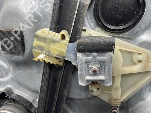 Vindusheismekanisme venstre foran VW POLO IV (9N_, 9A_) 1.4 TDI | BP29921981C22 