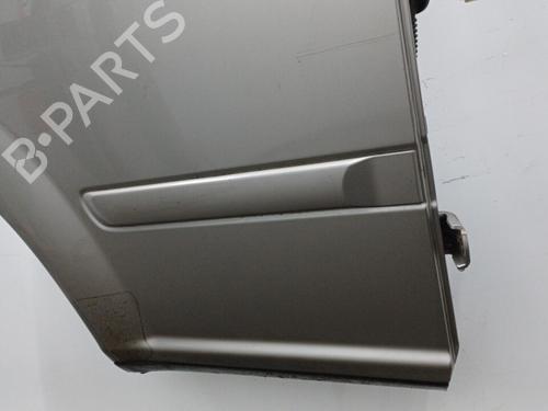 Used Right rear door NISSAN X-TRAIL I (T30) 2.2 dCi 4x4 (136 hp) 20406971