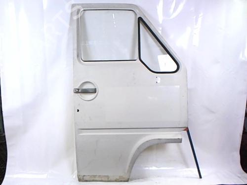 Right front door RENAULT MASTER I Van (T__) 28-35 2.1 D | BP21203589C3