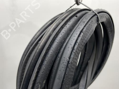 Rubber door seal VW POLO VI (AW1, BZ1, AE1) 1.6 TDI | BP24810074C142 