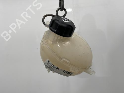 Used Expansion tank PEUGEOT 208 II (UB_, UP_, UW_, UJ_) 1.2 PureTech 100 (101 hp) 23779438