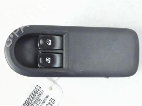 Used Left front window switch Left front window switch RENAULT CLIO III (BR0/1, CR0/1) [2005-2014] 35892498 35892498