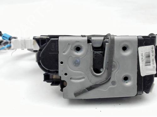 Used Front right lock MERCEDES-BENZ CLA Coupe (C117) CLA 180 (117.342) (122 hp) 33131093