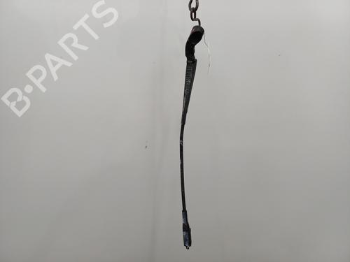 Used Front windshield wiper arm SMART FORTWO Coupe (451) electric drive (451.390, 451.391) (75 hp) 22104119