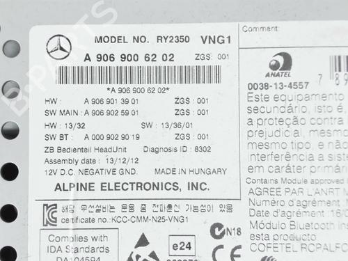 Used Radio Radio MERCEDES-BENZ SPRINTER 3-t Van (B906) [2006-2018] 36757195 36757195