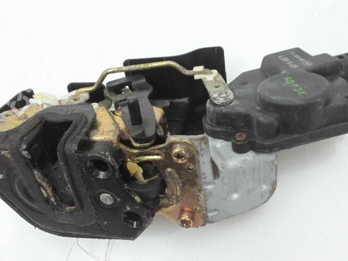 Rear left lock HYUNDAI SANTA FÉ I (SM) 2.0 CRDi 4x4 | BP20401101C100 