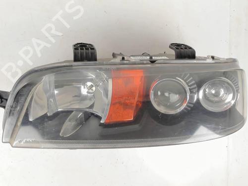 Used Left headlight Left headlight FIAT PUNTO (188_) 1.2 60 (188.030, .050, .130, .150, .230, .250) (60 hp) 20405000 20405000