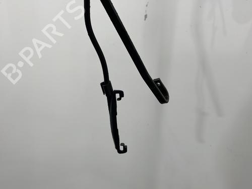 front-windshield-wiper-arm-iveco-daily-iv-van-2006-2007-2008-2009-2010-2011-2012-29603983 main image