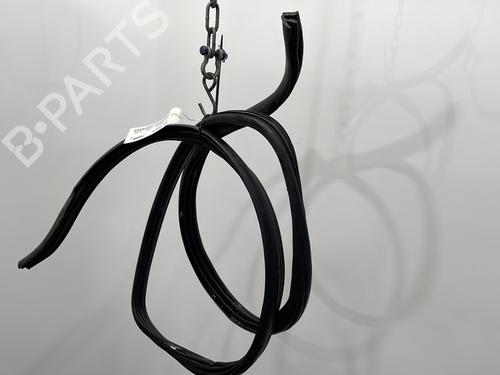 Rubber door seal LAND ROVER FREELANDER I (L314) 2.0 DI 4x4 | BP21208644C142 
