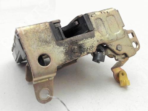 Used Front left lock Front left lock RENAULT MASTER II Van (FD) 2.5 D (FD0A, FD0E, FD2E, FD3E) (80 hp) 40612140 40612140